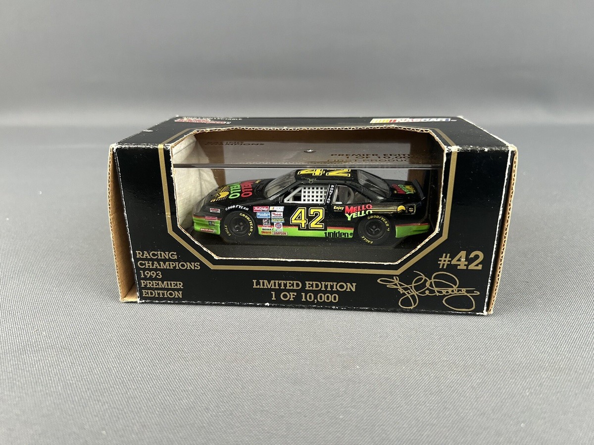 “Kyle Petty カイル・ペティ 42 ラグ　カーペット　マット Racing Champions 1/43 Scale '93 Kyle Petty #42 Mello Yello Pontiac