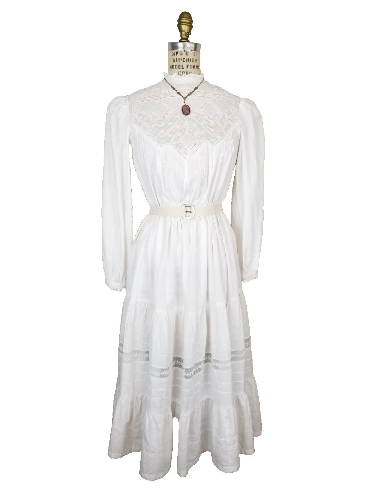 Cotton Victorian Pre 1920 Vintage Clothing for Women