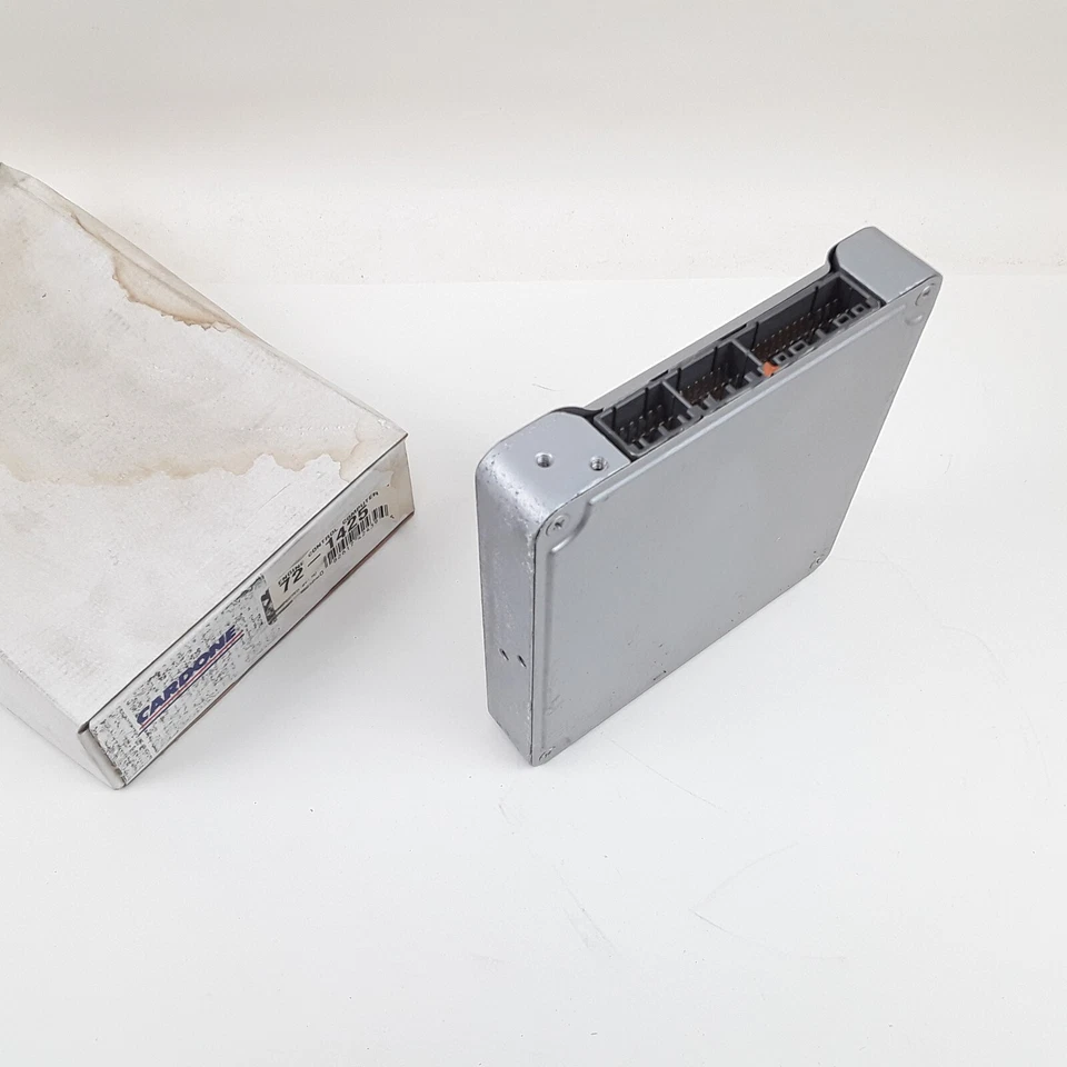 Módulo de control del motor Cardone 72-1425 rectangular para Toyota Corolla 1995 1,6 L Foto 2 de 4