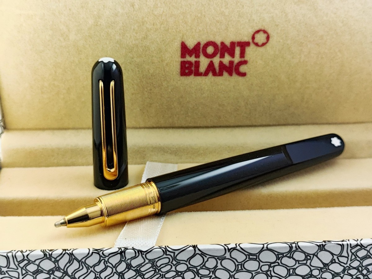 Montblanc M Series Black Body Magnetic Cap Ballpoint Pen Black