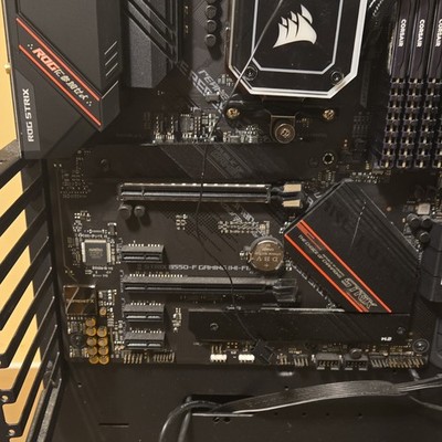 ASUS ROG Strix B550-F Gaming (Wi-Fi) DDR4 64GB Amd  RYZEN 7 5800 Processor