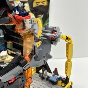 LEGO The LEGO Ninjago Movie: Garmadon's Volcano Lair (70631) Complete