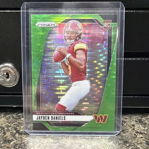 2024 Panini Prizm - Rookies Jayden Daniels #347 Neon Green Pulsar Prizm (RC)