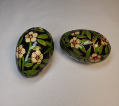 Handpainted Wooden Eggs Black with White Flowers Green Leaves - Set of 2