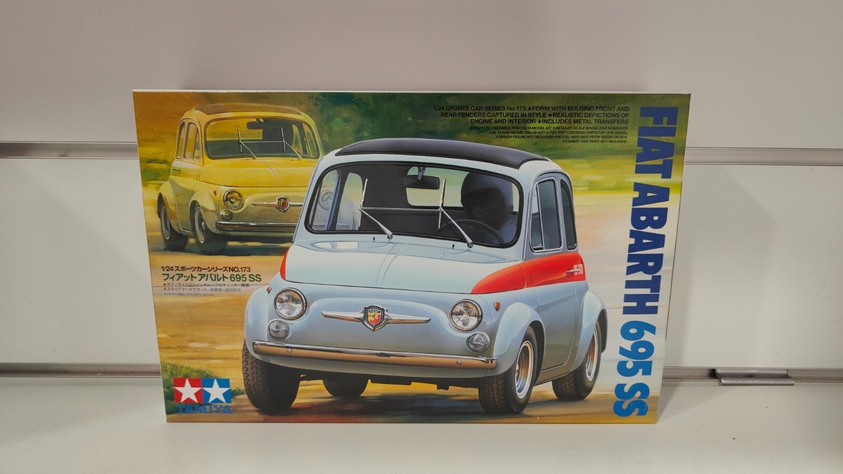TAMIYA FIAT ABARTH 695 SS & 500F プラモデル カーモデル】Building Tamiya Fiat Abarth 695 SS: 1/24 Scale