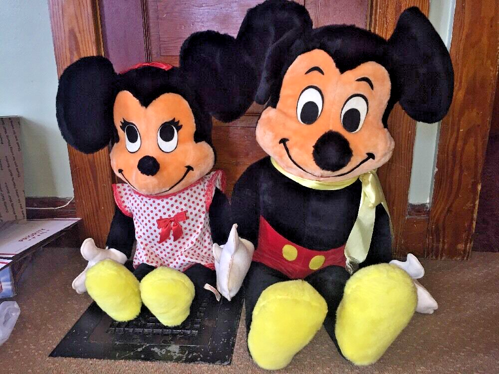 Disney Mickey & Minnie Mouse Plush Giant Stuffed Animals 3 Disney Mickey & Minnie Mouse Plush Giant Stuffed Animals 3