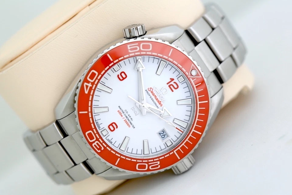 Omega Seamaster Planet Ocean (2022) - 44mm Automatic Watch - Orange bezel