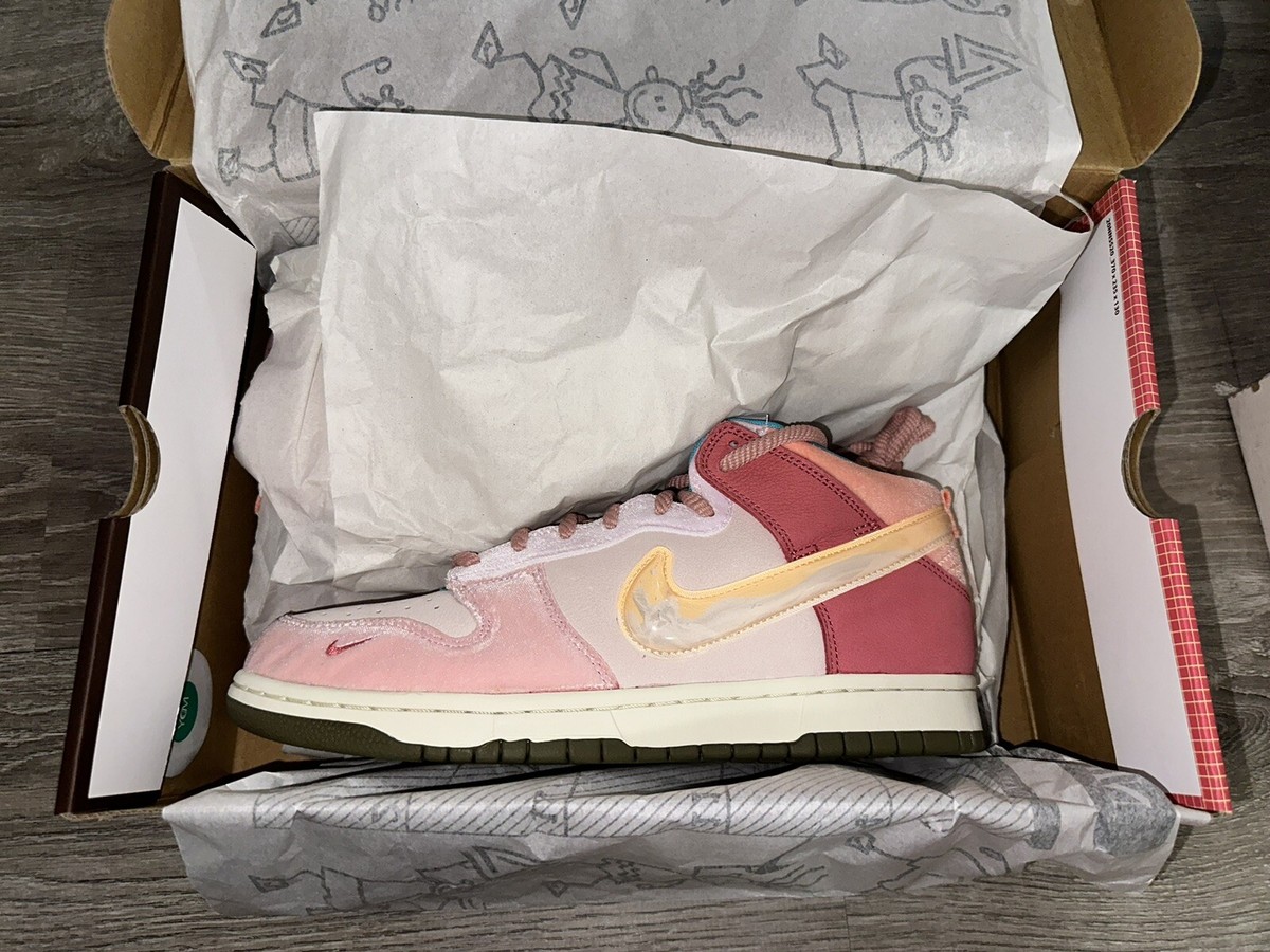 Social Status X Nike Dunk Mid Free Lunch Strawberry Milk