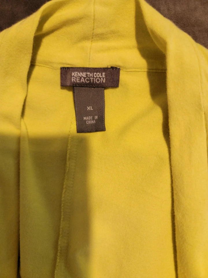 Venta al por mayor Lote de tops para damas talla XL Kenneth Cole Reaction The Limited y más Foto 4 de 4