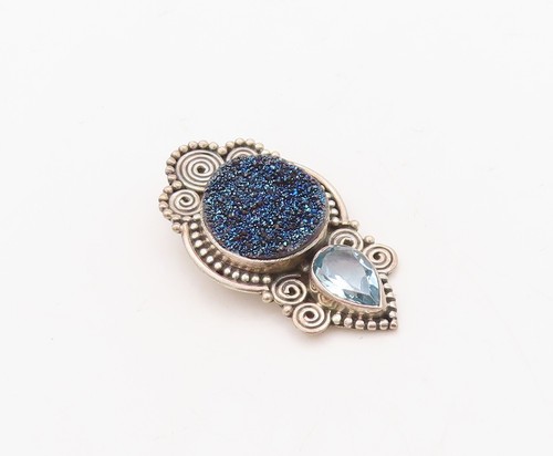 925 Sterling Silver Vintage Pendant Swirly Carved DruZy Quartz & Topaz PT23653 - 第 2/7 張圖片