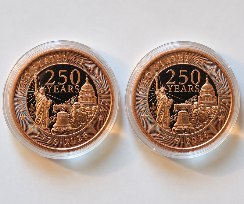SET 2x - 1 oz U.S. 250th Anniversary Copper Rounds in Capsule .999 Fine Bullion