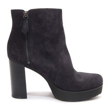 Unisa Boots for Women for sale