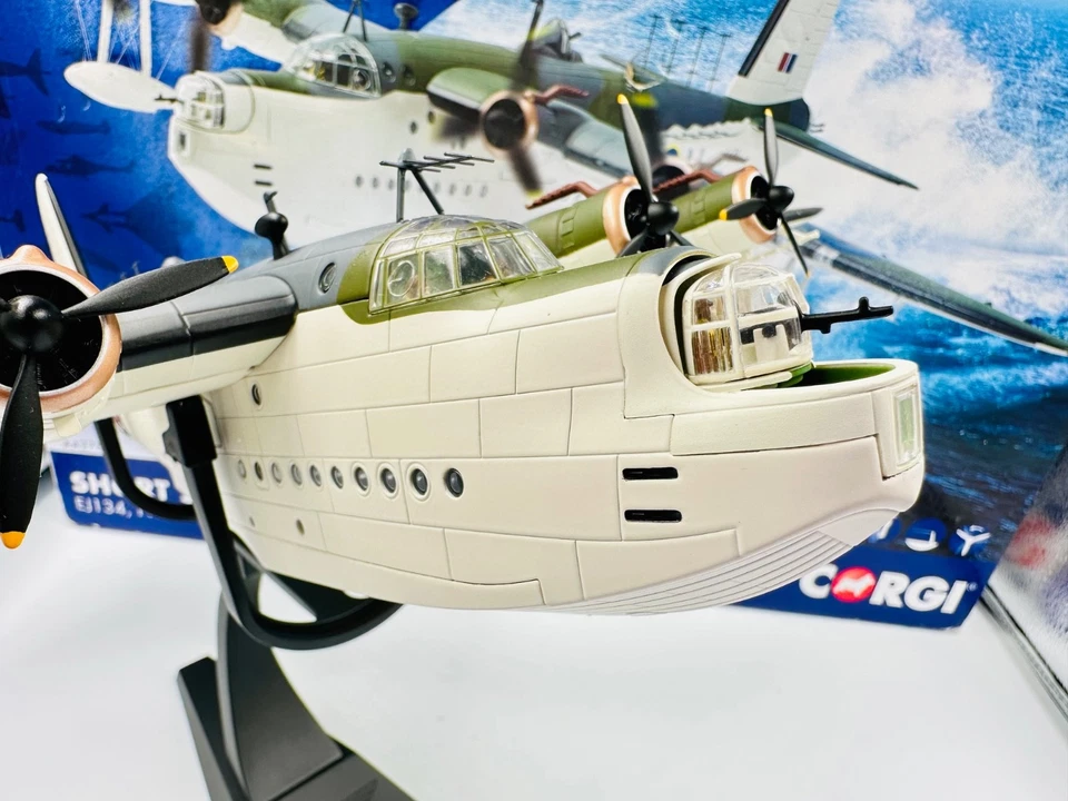 Corgi AA27501 1:72 Corto Sunderland MKIII EJ134, Nº 461 Escuadrón RAAF, 1943 Foto 3 de 4