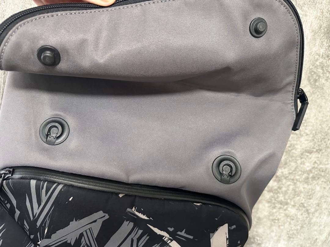 Grey/Black Abstract Pattern Backpack - image 8