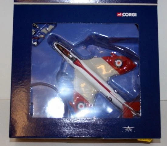 CORGI 1/72 49803 HAWKER HUNTER MK6 4FTS 1973 - Image 2 of 2