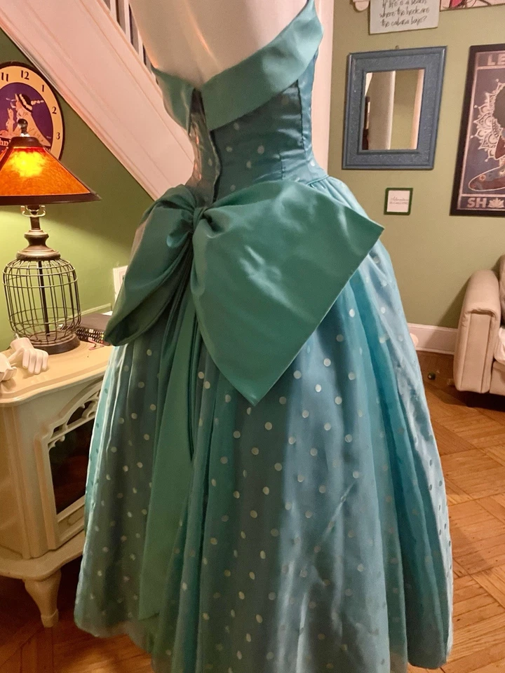 Antigo Anos 50 ~ Mike Benet Formals Vestido de Festa de Cetim Círculo Completo ~ Arco Grande Sem Alças P - Imagem 2 de 4