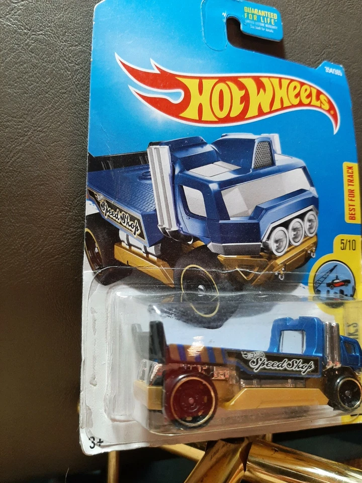 Hot Wheels HW City Works The Haulinator 5/10 Foto 3 de 4