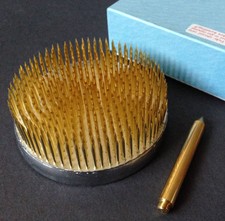 Japanese Ikebana Kenzan 2.75"D LONG Needle Pin Frog w/ Removable Stabilizer Leg