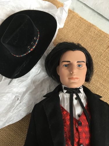 Tonner Matt 17” vinyl DOLL GENTLEMAN GROOM in Western Suit, Boots + Cowboy HAT - Picture 15 of 22