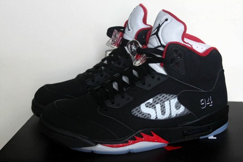 Supreme x Nike Air Jordan 5 Retro Black 
