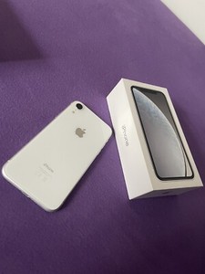 Apple iPhone XR - 128GB - Weiß(Vodafone) A2105 (GSM)