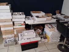 HUGE SPORTS CARD LOT!!! UNSORTED!!! READ DESC...