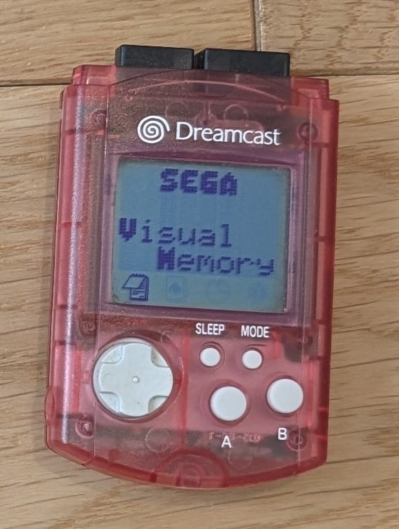 VMU - VISUAL MEMORY UNIT DREAMCAST SEGA  HKT-7000 - PILES NEUVES ! (05)