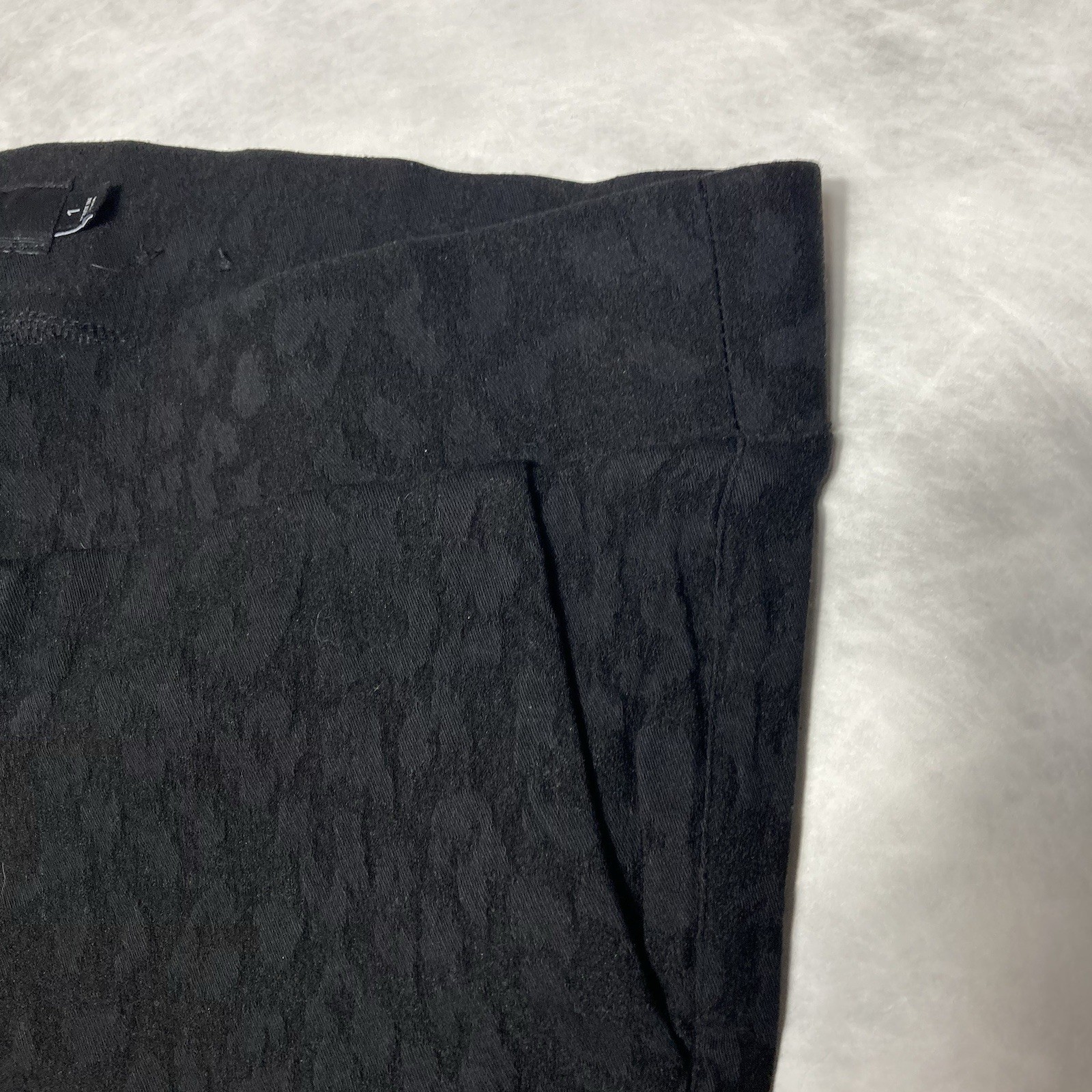 Torrid ~Pull On Pixie Pant - Black Leopard Print … - image 7