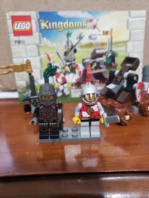 LEGO Castle 7950: Knight&rsquo;s Showdown - 100 Complete with Manual