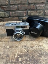 Petri 7S 35mm Film Rangefinder Camera with Original Case. Functions. Untested