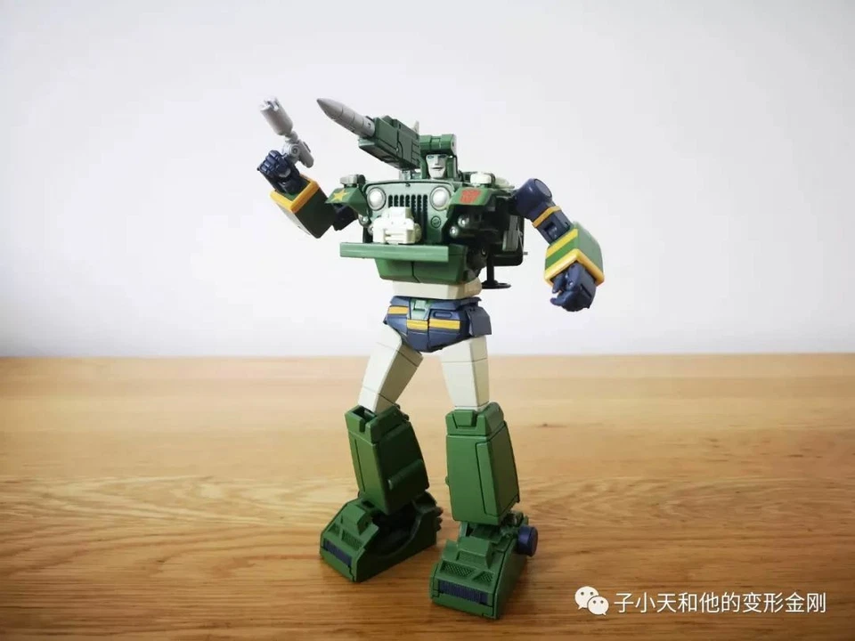 Transformers Obra Maestra MP47 Cybertron Autobot Scount Hound Willys Jeep Nuevo Foto 2 de 4