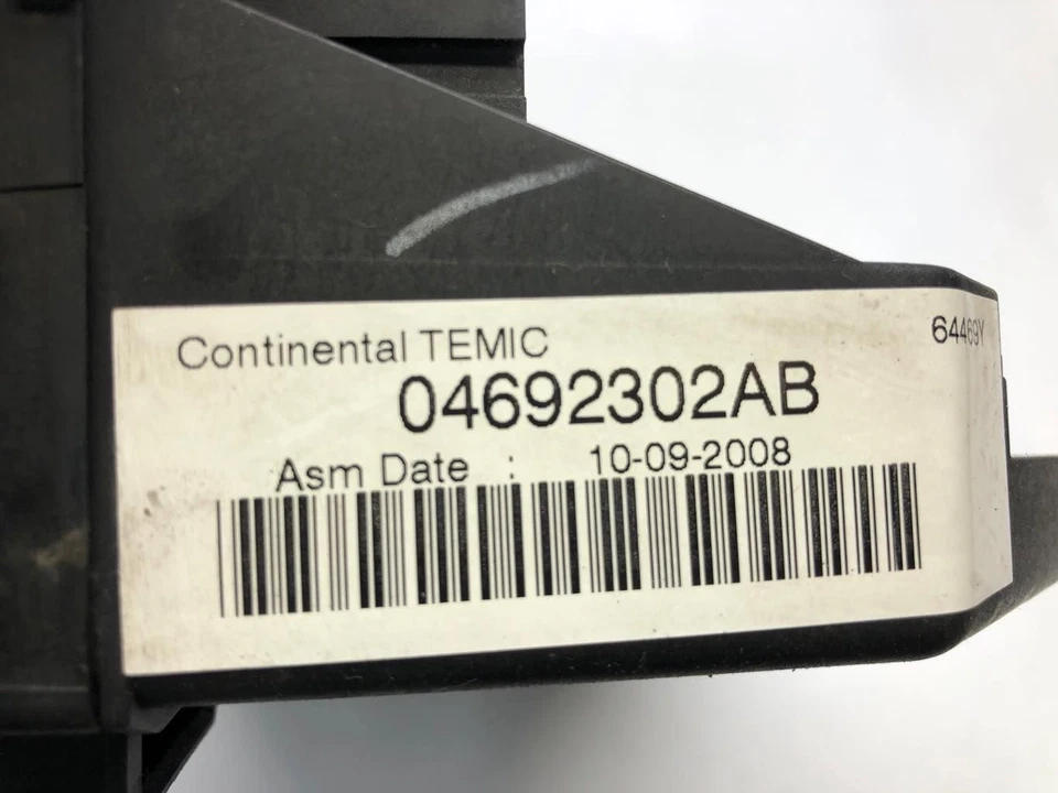 Chrysler Town & Country 2009 módulo de alimentación totalmente integrado caja de fusibles 4692302ab Foto 4 de 4