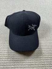 Arc’teryx Wool Logo Cap Black Flex Fit 6 Panel Embroidered Hat XL