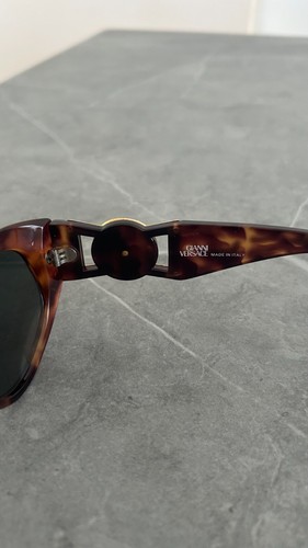 occhiali da sole Versace vintage MOD 424 COL 869 OD - Foto 5 di 8