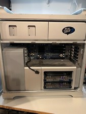 Apple 2006 Mac Pro 1,1 A1186 EMC: 2113 Tower Desktop READ FOR PARTS / REPAIR