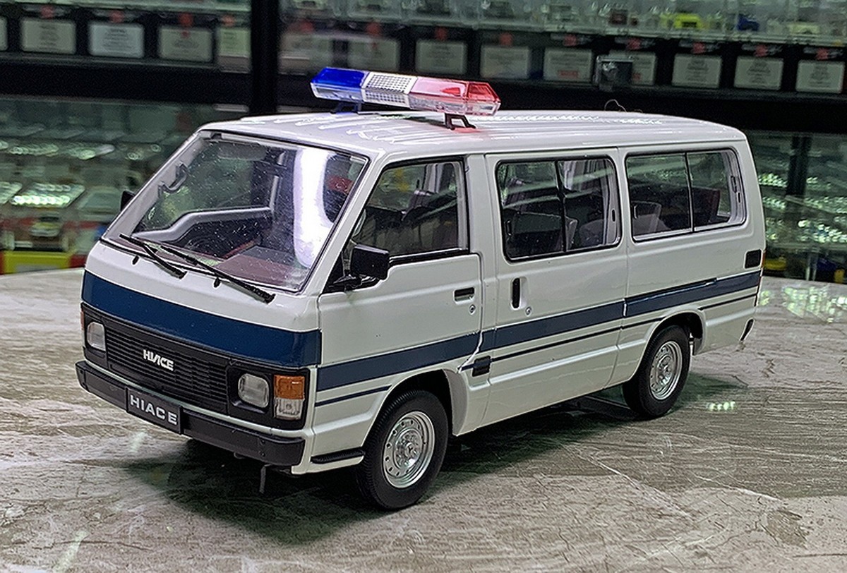 Hiace YH50 Police Diecast Car 1/18 Scale Model Toy Gift NIB | eBay
