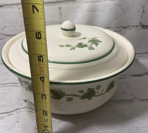 VTG Harker Pottery Hotoven Green Ivy 8.5” Casserole Dish & Lid -Small Rim Chips - Picture 8 of 11