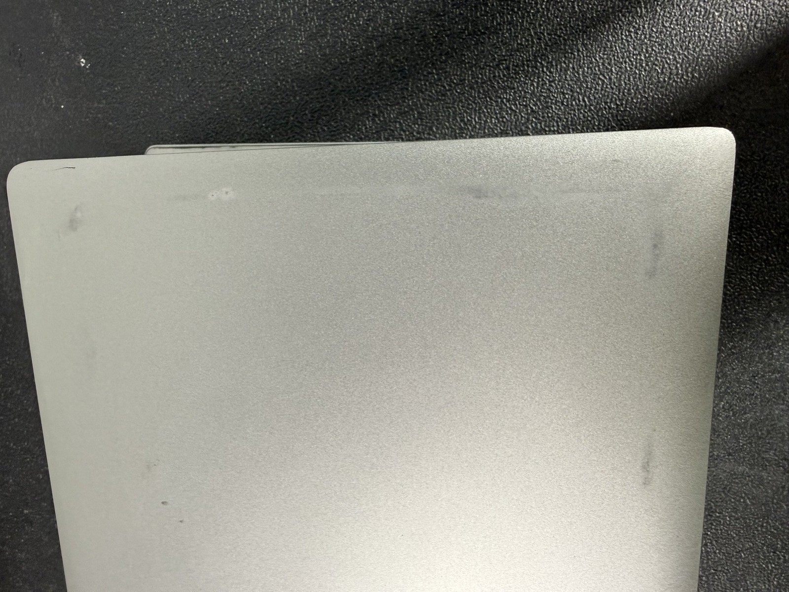 Dell Latitude 5520, 15.6-Inch Laptop, with Core i5 1145G7 @ 2.60GHz, Windows 11 Pro