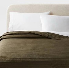 Full/Queen Washed Cotton Sateen Quilt Dark Olive Green - Threshold: OEKO-TEX