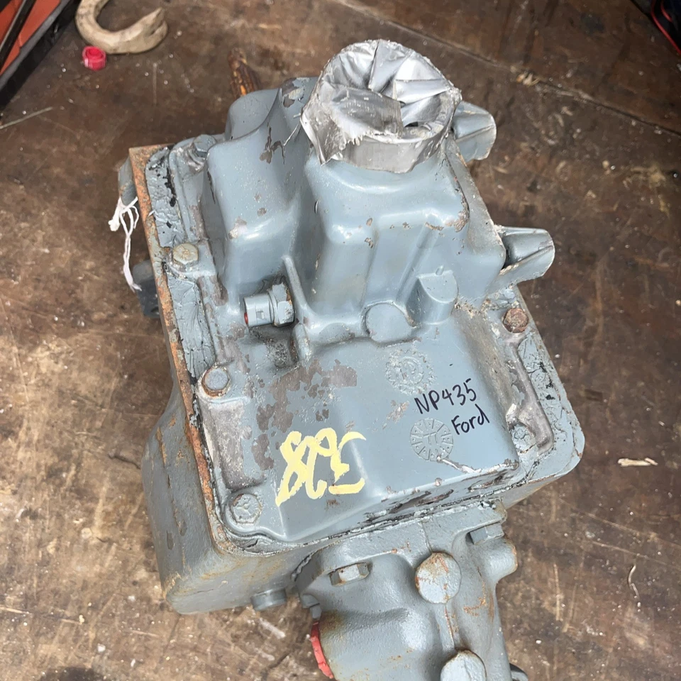 Transmisión de 4 velocidades Ford F150 F250 F350 Np435  Foto 3 de 4