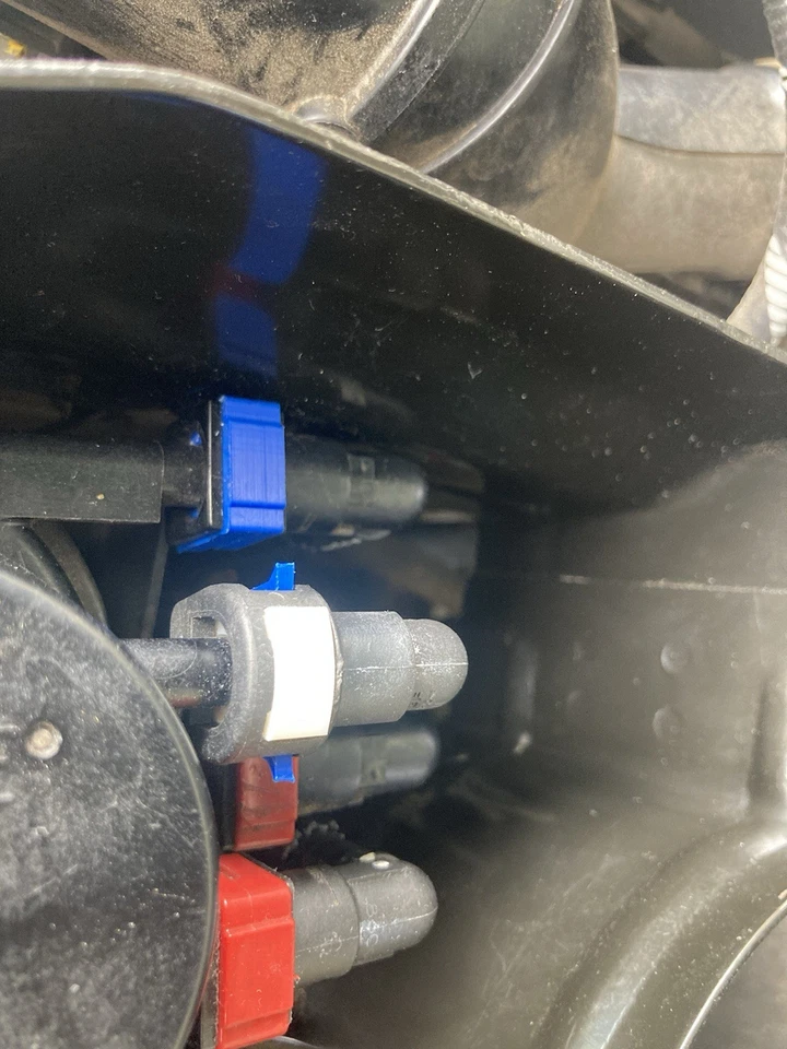 Ford Ranger/ Mazda BT50 Diesel Fuel Filter Hose Clips - image 3 of 3