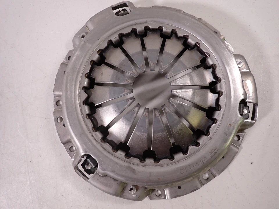 LuK 16-116 Transmission Clutch Kit for Toyota Tundra Tacoma 06-14 Foto 2 de 4