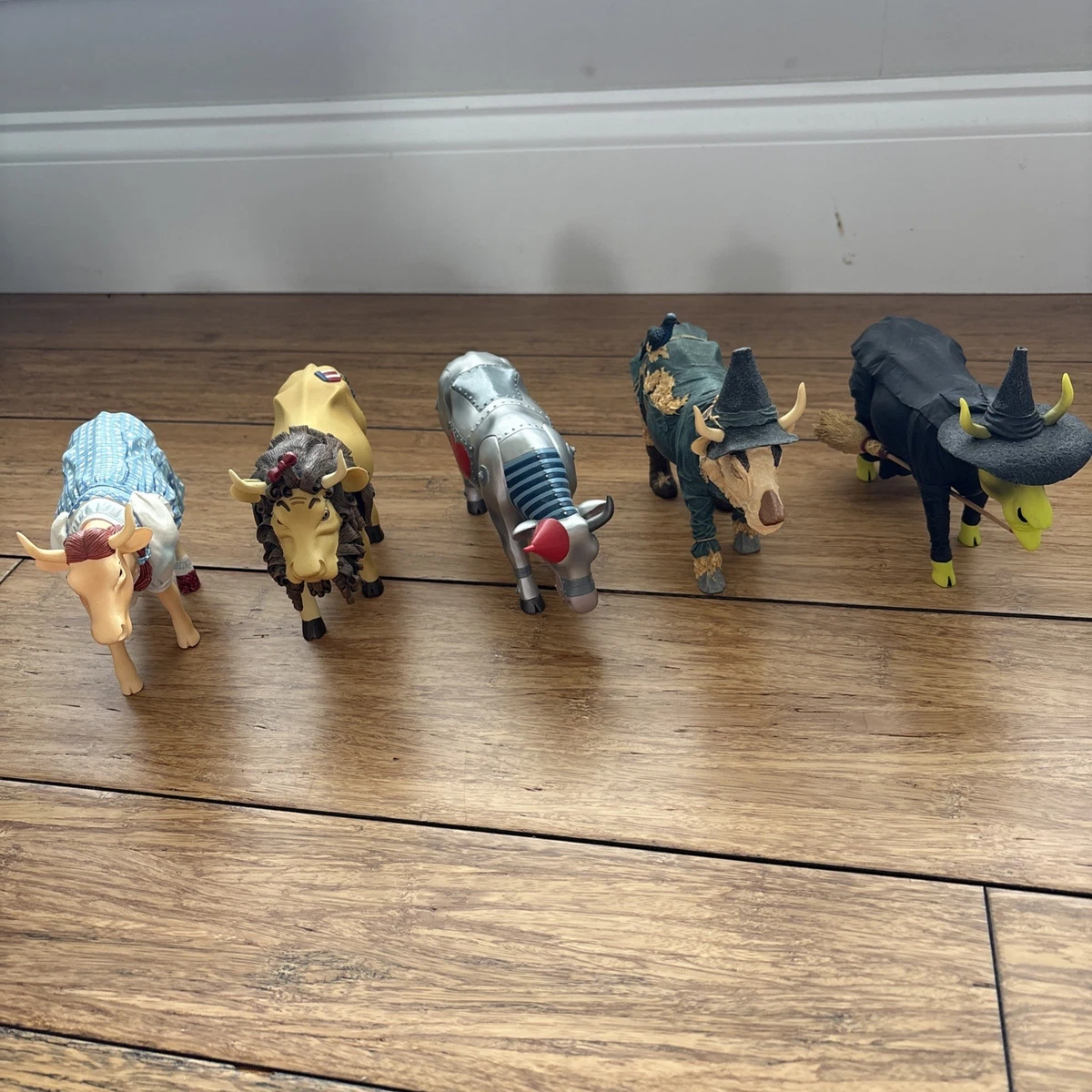 CowParade Collectible Cow Figurines for sale | eBay