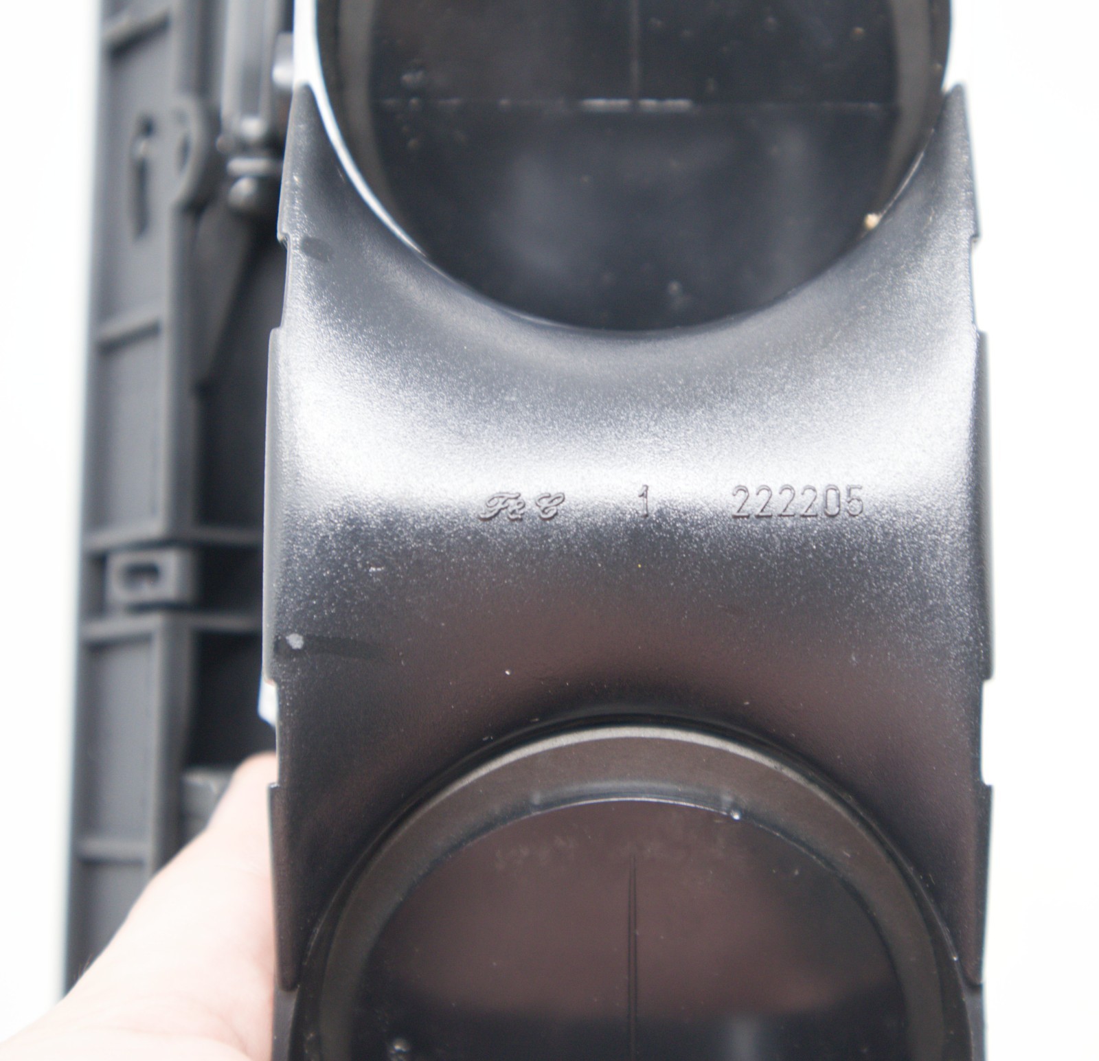 Ferrari 348 Center air duct P/N 64320000