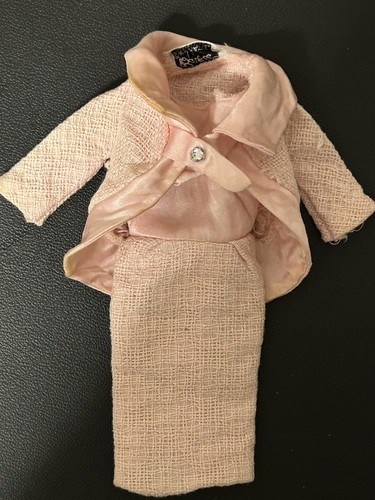 Vintage Barbie #1656 Fashion Luncheon Outfit - Avec Poupée