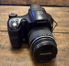 Fujifilm FinePix S Series S6000fd 6.3MP Digital Camera - Black for