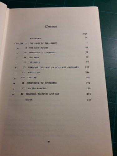 THE MEDWAY (Kent) BY ROBERT GOODSALL. (Constable. 1st Ed.1955 ) HARDBACK. - Picture 9 of 10