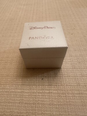 Pandora Box Disney Parks Charm Original 5x5x4 cm gebraucht