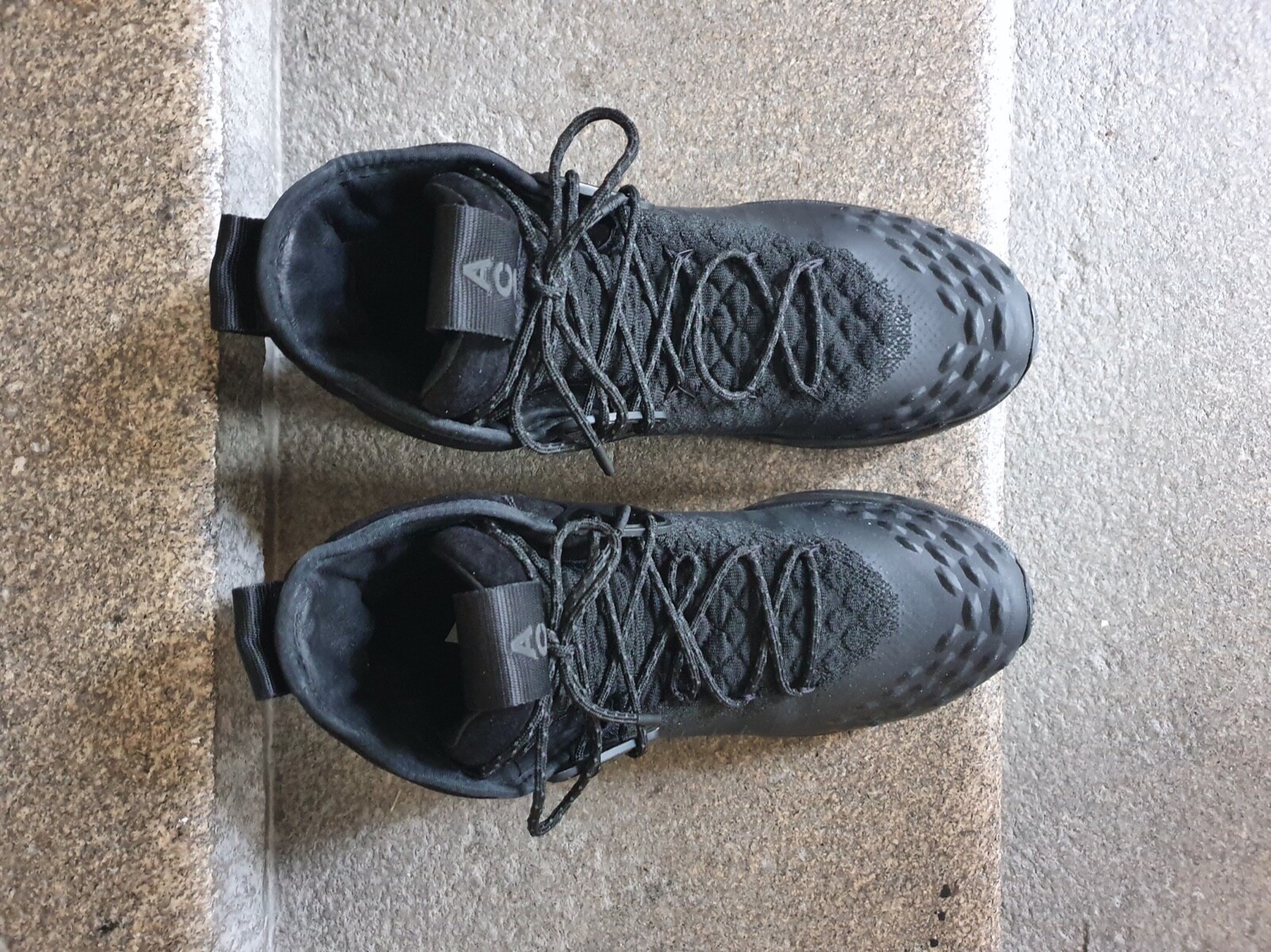 nike acg zoom tallac flyknit