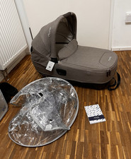 Nuna CARI next carry cot Tragewanne / Babywanne Autositz Babyschale S�uglinge